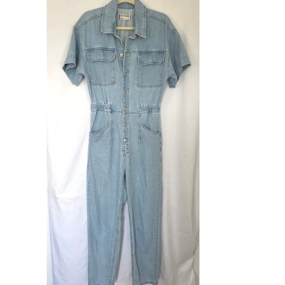 Free People We the Free Marci Denim Jumpsuit Light Wash Blue Utility M Pockets